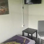 M&r Hostel