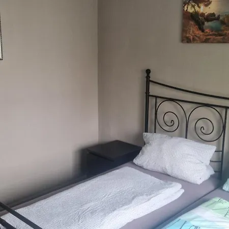 Hostel M&R Motel
