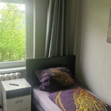 M&R Motel Hostel *