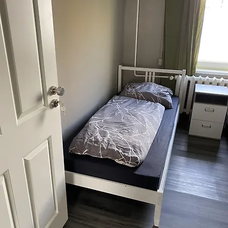 Hostel M&R Motel *